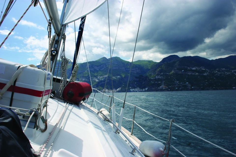 italy yacht charter sailing holiday destinations amalfi coast