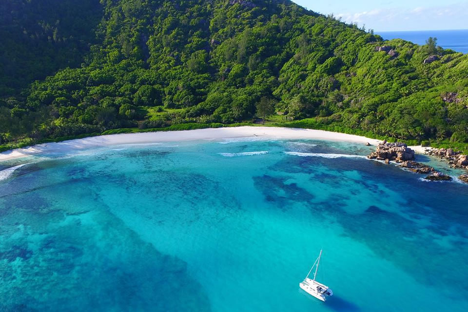 yacht charter sailing holiday destinations seychelles